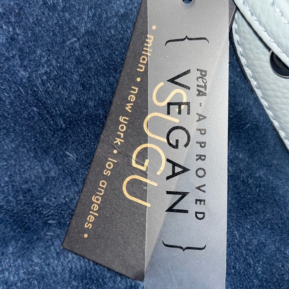 SUGU vegan leather handbag - Picture 4 of 4